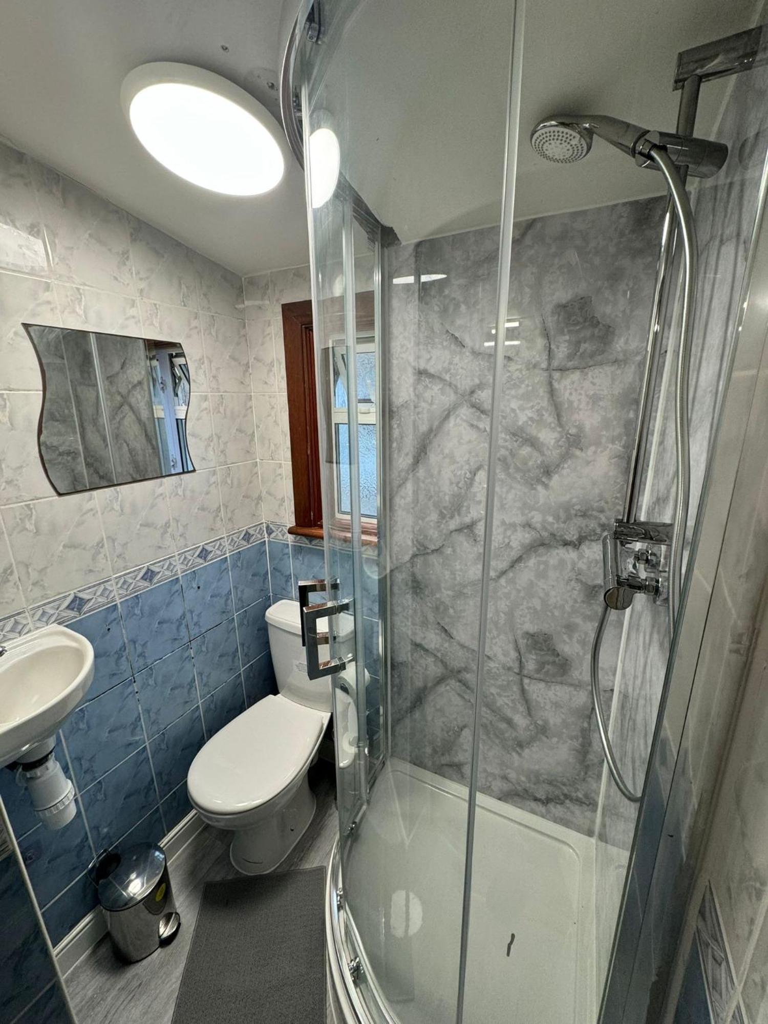 25 Minutes To Central London Rooms 35 ภายนอก รูปภาพ
