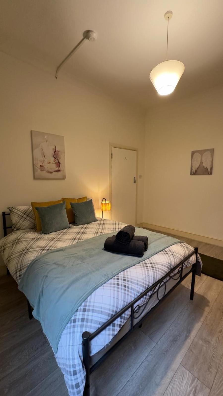 25 Minutes To Central London Rooms 35 ห้อง รูปภาพ